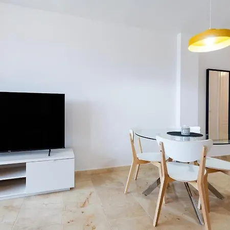 Sunny Ocean View Apartamento *