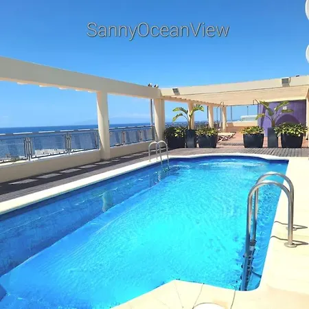 Sunny Ocean View Apartment