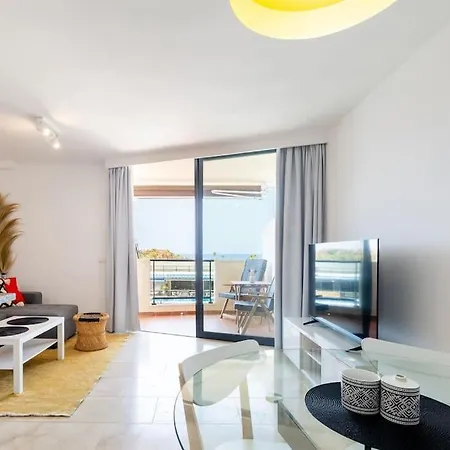 Sunny Ocean View Apartment Palm-mar